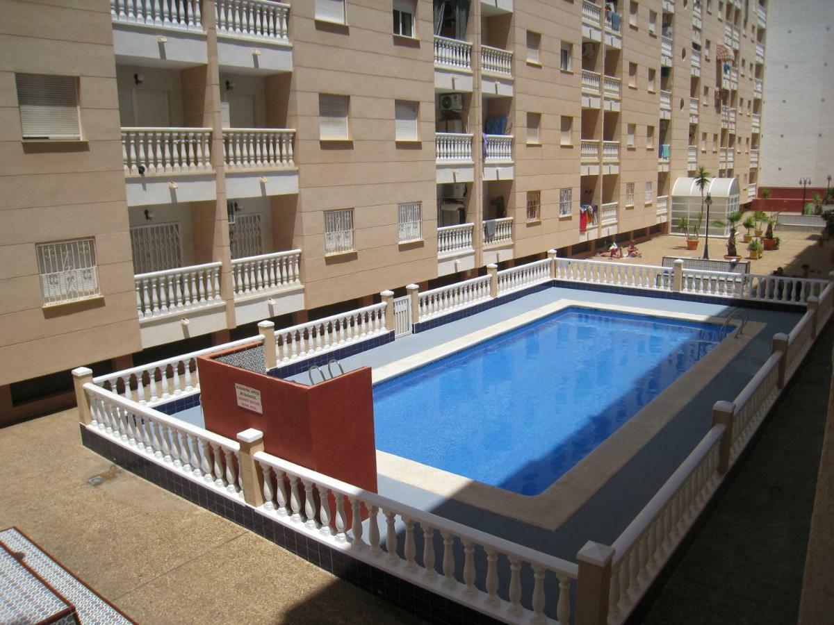 Apartamento Pascual Torrevieja Exteriör bild